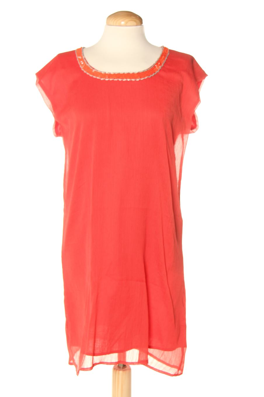 Robe casual Mango de la taille S, de couleur rouge