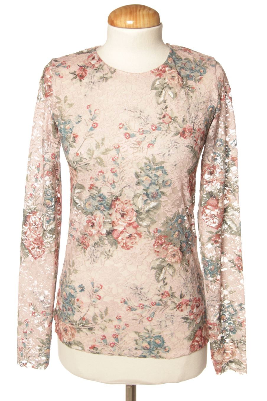 Blouse à manches longues Stradivarius de la taille M, de couleur fleurs