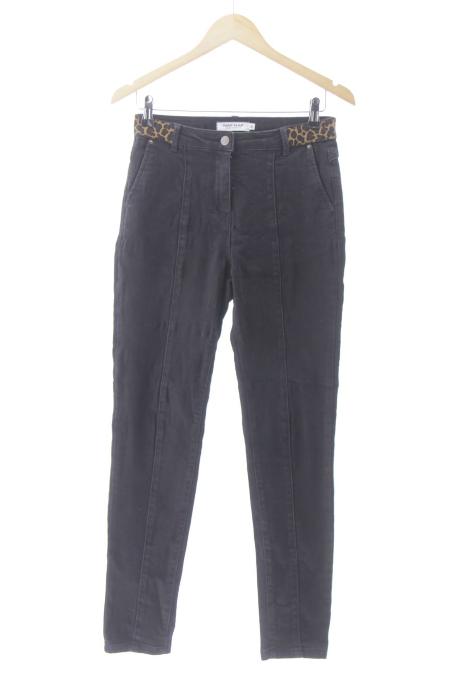 Vaquero de Naf Naf de la talla 36, de color negro de ropa vaquera