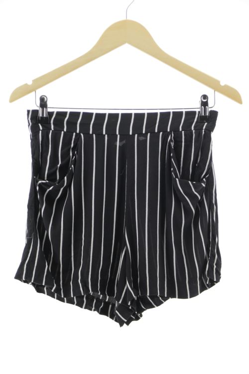 Pantaloni corti