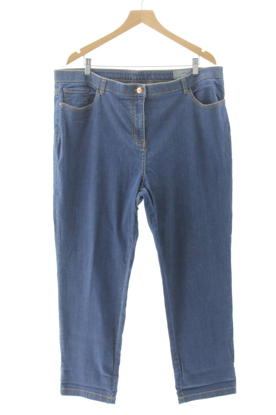 Jeans de Woman (El Corte Inglés) de la talla 54, de color blu