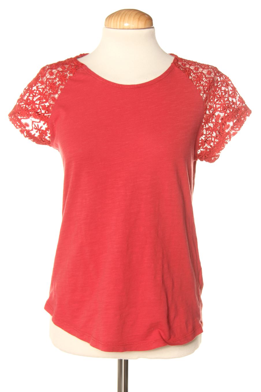 T-shirt Gémo de la taille M, de couleur rouge