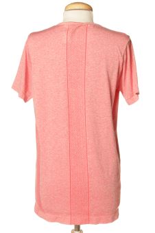 Top deportivo L Dunnes Stores