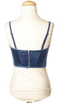 Aufwändiges Top XS Amisu
