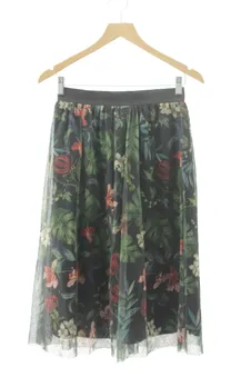 Falda S Stradivarius, foto 1 de 2