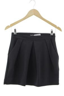 Aufwändiger Rock 40 Boohoo