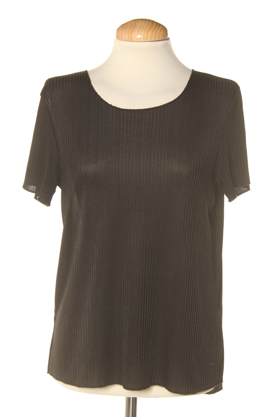 T-shirt DESIRES de la taille M, de couleur noir