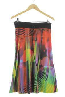 Aufwändiger Rock S Smash