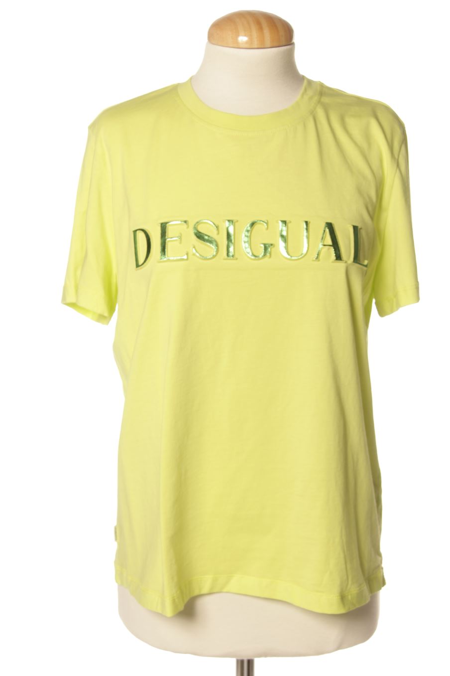 T-shirt Desigual de la taille M, de couleur vert