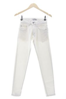 Jeans 34 Bershka, photo 1 sur 2