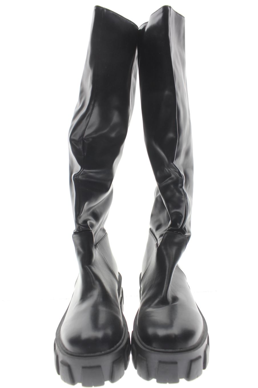 Botas de FASHIONNOVA de la talla 39, de color negro de