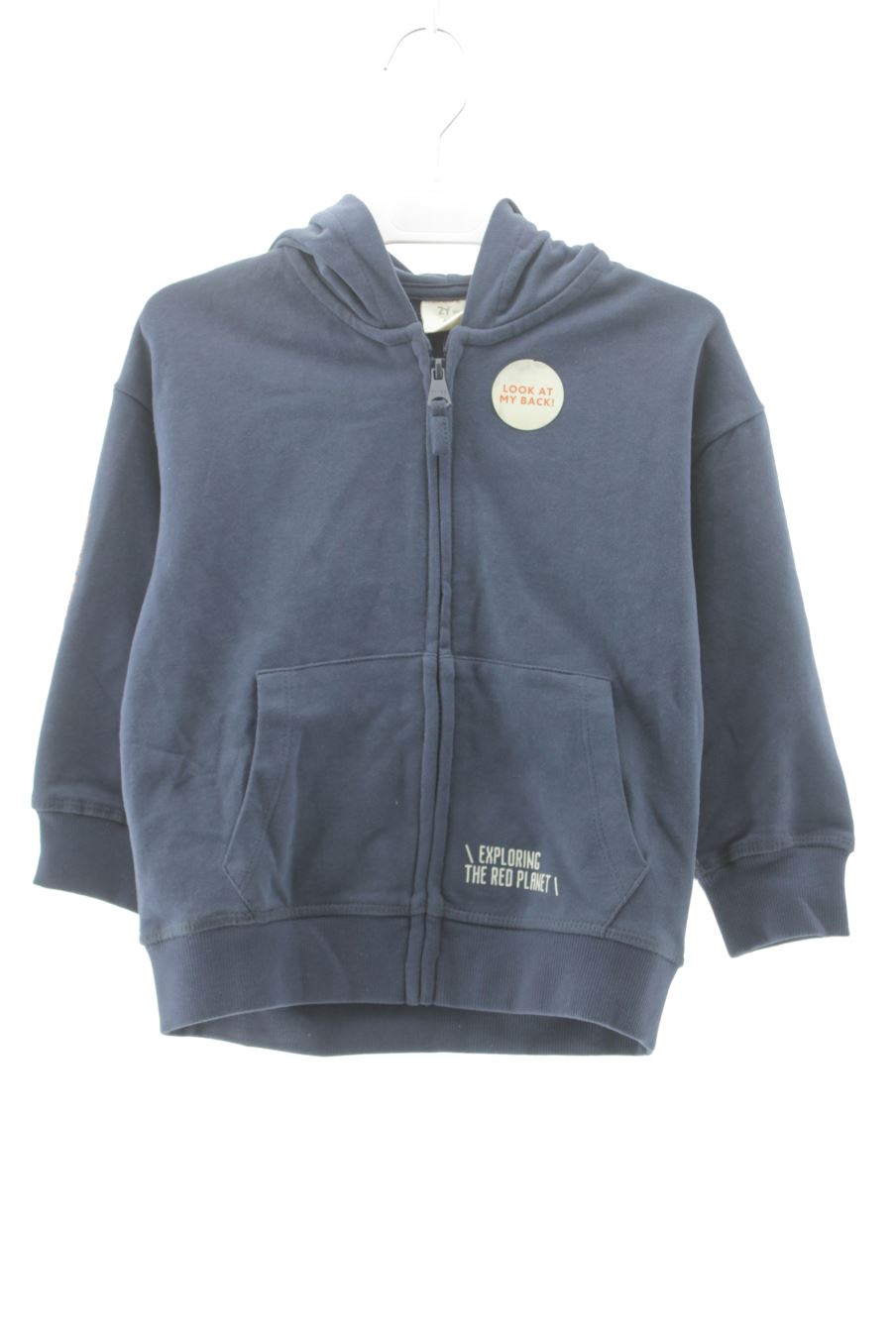 Blouson ZY Baby de la taille 4 ans avec une étiquette