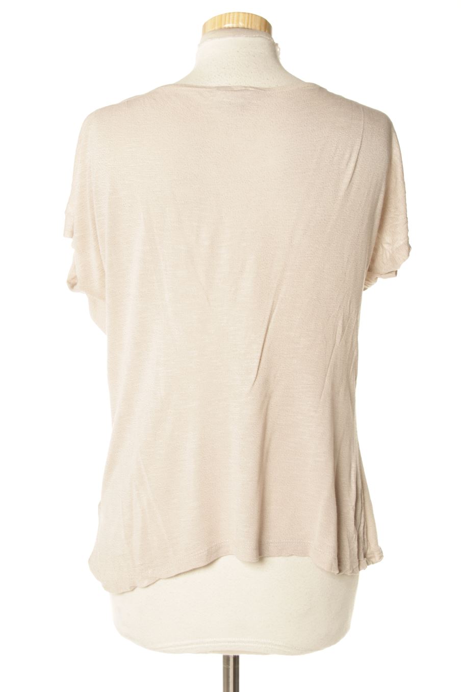 Camiseta de H&M de la talla M, de color beige