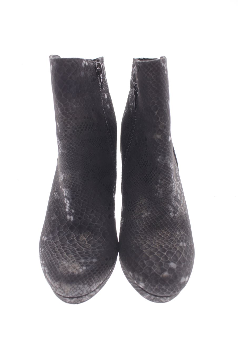 Botines de MY BOTEGO (Shoes) de la talla 38, de color negro de