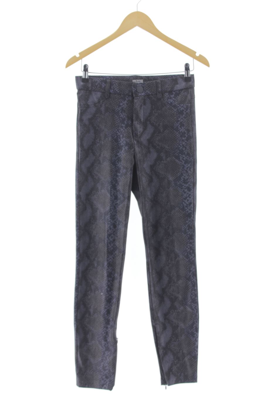 Pantalón de Zara de la talla S, de color animal print de sintético