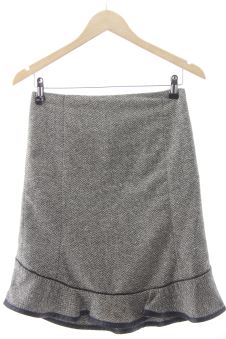 Aufwändiger Rock XS Gap