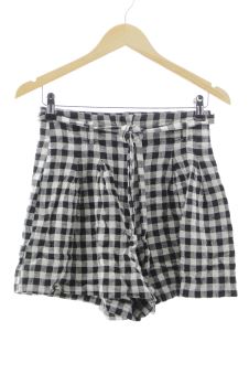 Shorts XS Zara, photo 1 sur 2