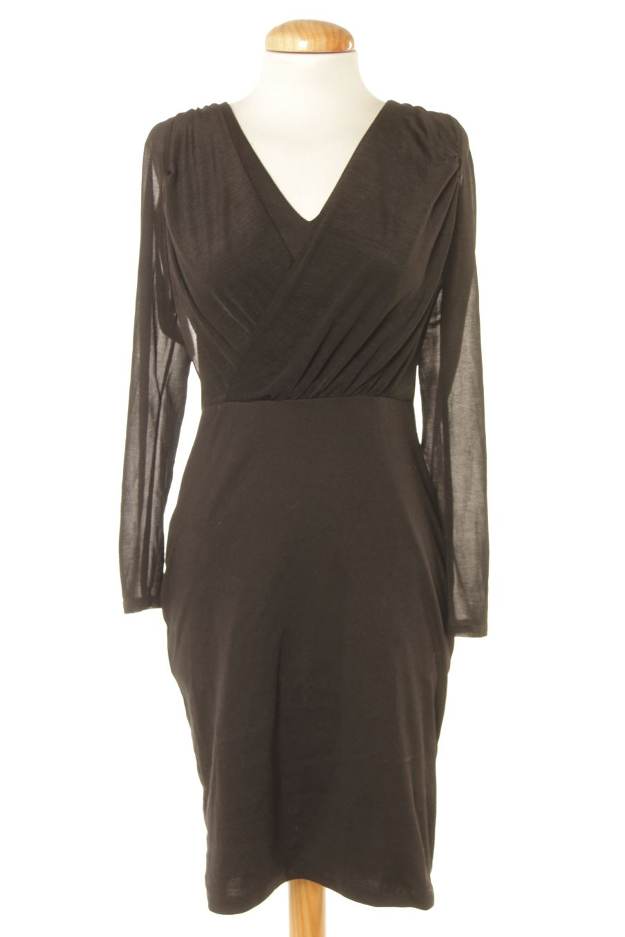 Vestido casual de H&M de la talla S, de color negro