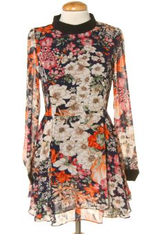 Robe casual M PERCENTIL, photo 1 sur 2