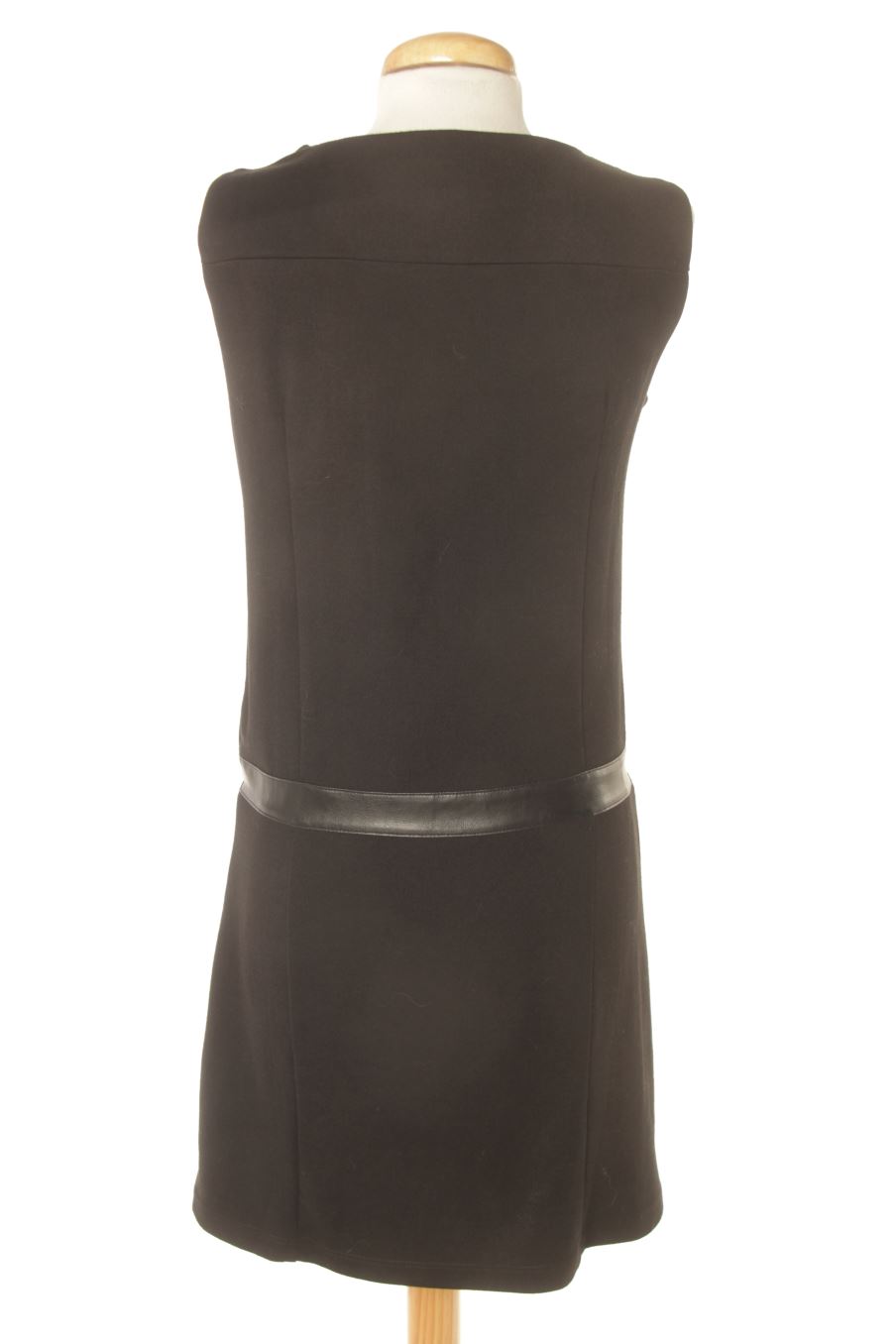 Robe casual Fórmula Joven de la taille 38, de couleur noir