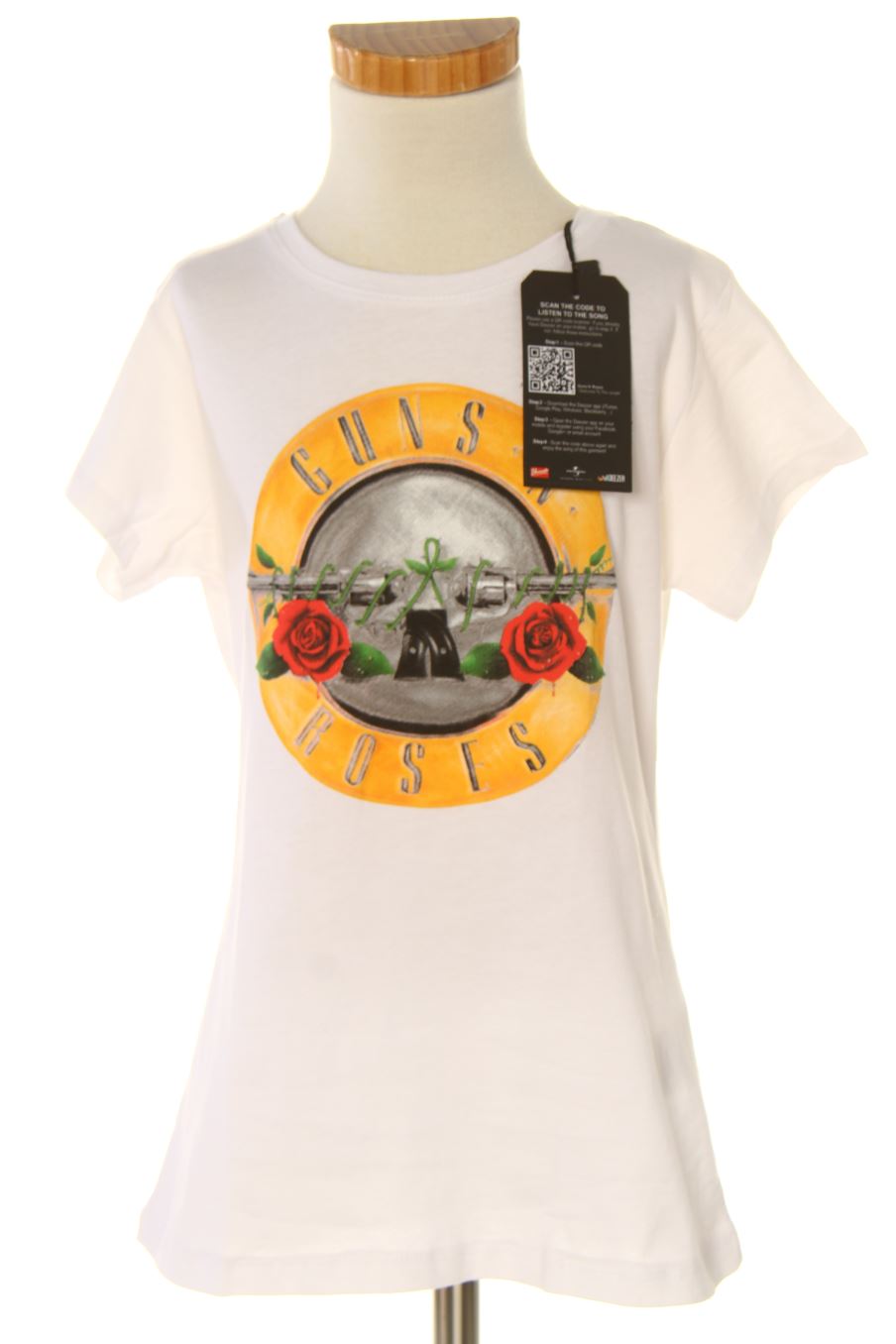 T-shirt Stardust de la taille 7 ans avec une étiquette