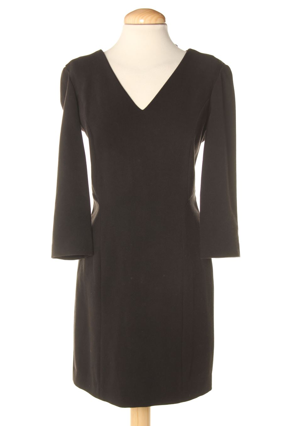 Vestido casual de Trf (ZARA) de la talla L, de color negro