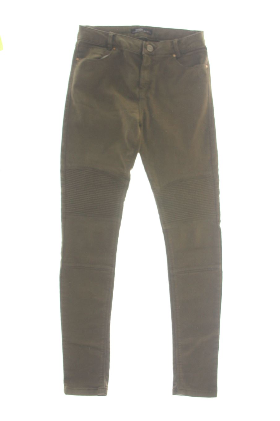 Jeans Bershka de la taille 36, de couleur vert de denim