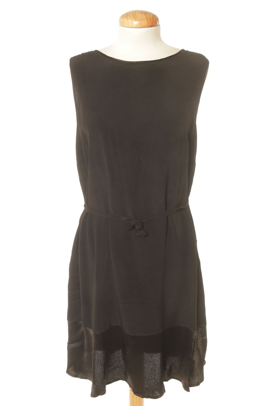 Robe casual Formes de la taille 40, de couleur noir