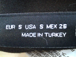Jupe Zara de la taille S, de couleur noir