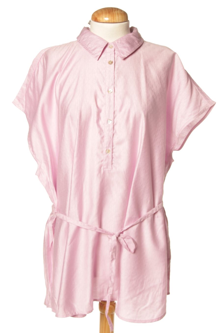 Camisa de C&A de la talla 48, de color rosa de premamá