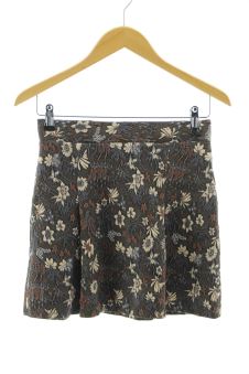 Aufwändiger Rock XS Clockhouse (C&A)