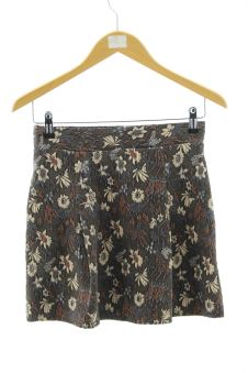 Aufwändiger Rock XS Clockhouse (C&A)