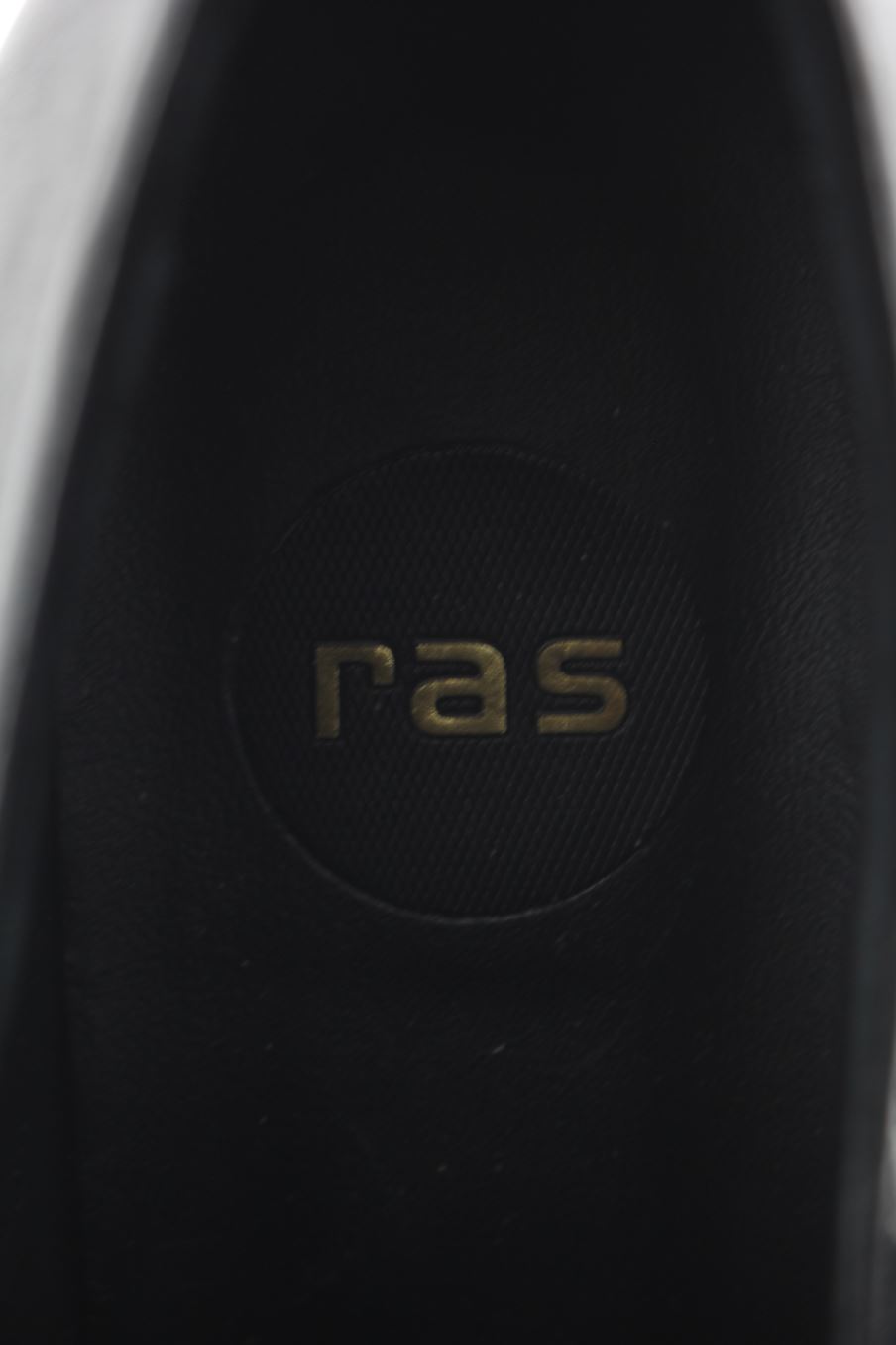 Zapatos de tacon de Ras de la talla 38, de color negro de