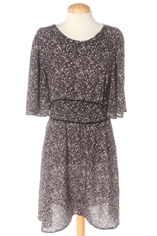 Einfaches Kleid