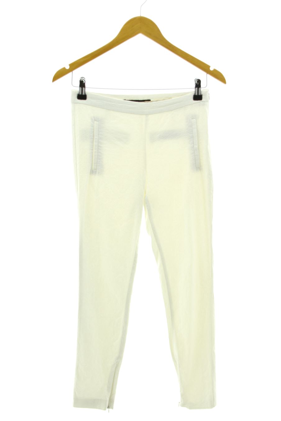 Pantalon Zara de la taille XS, de couleur blanc