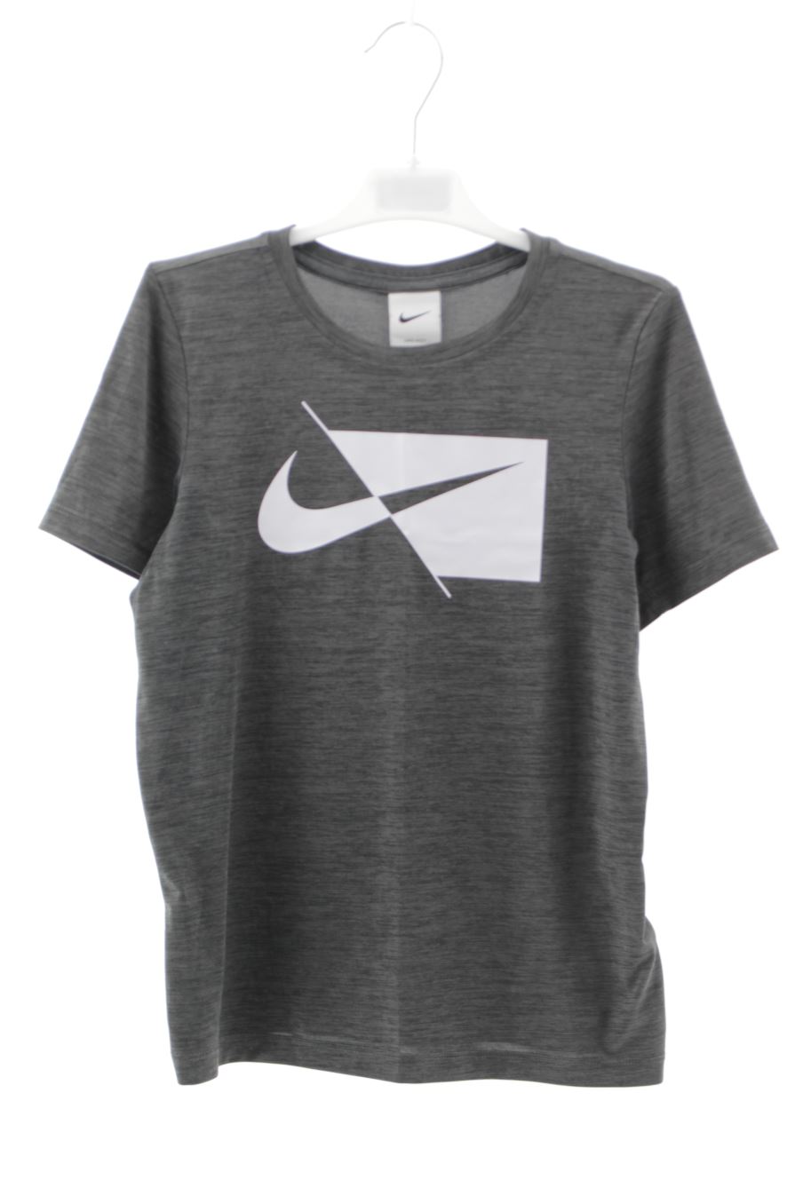 T-shirt Nike de la taille 10 ans de seconde main