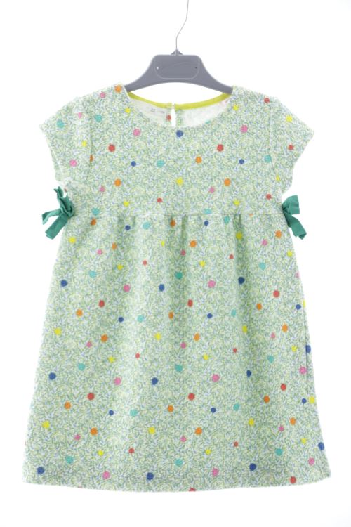 Aufwändiges Kleid