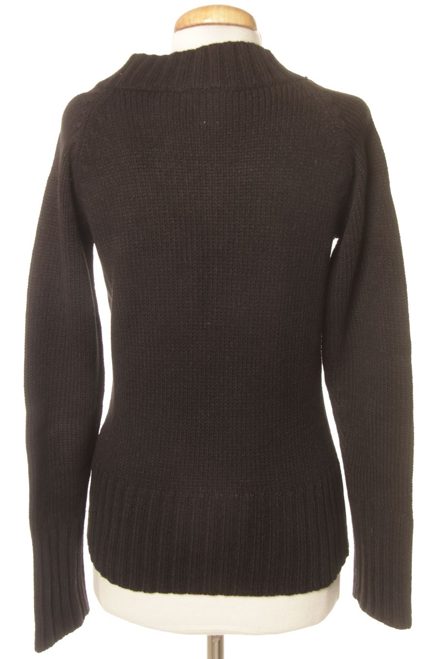 Pull Only de la taille M, de couleur noir