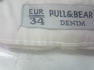 Jeans Pull & Bear de la taille 34, de couleur blanc de denim