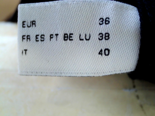 Jeans C&A de la taille 38, de couleur noir de denim