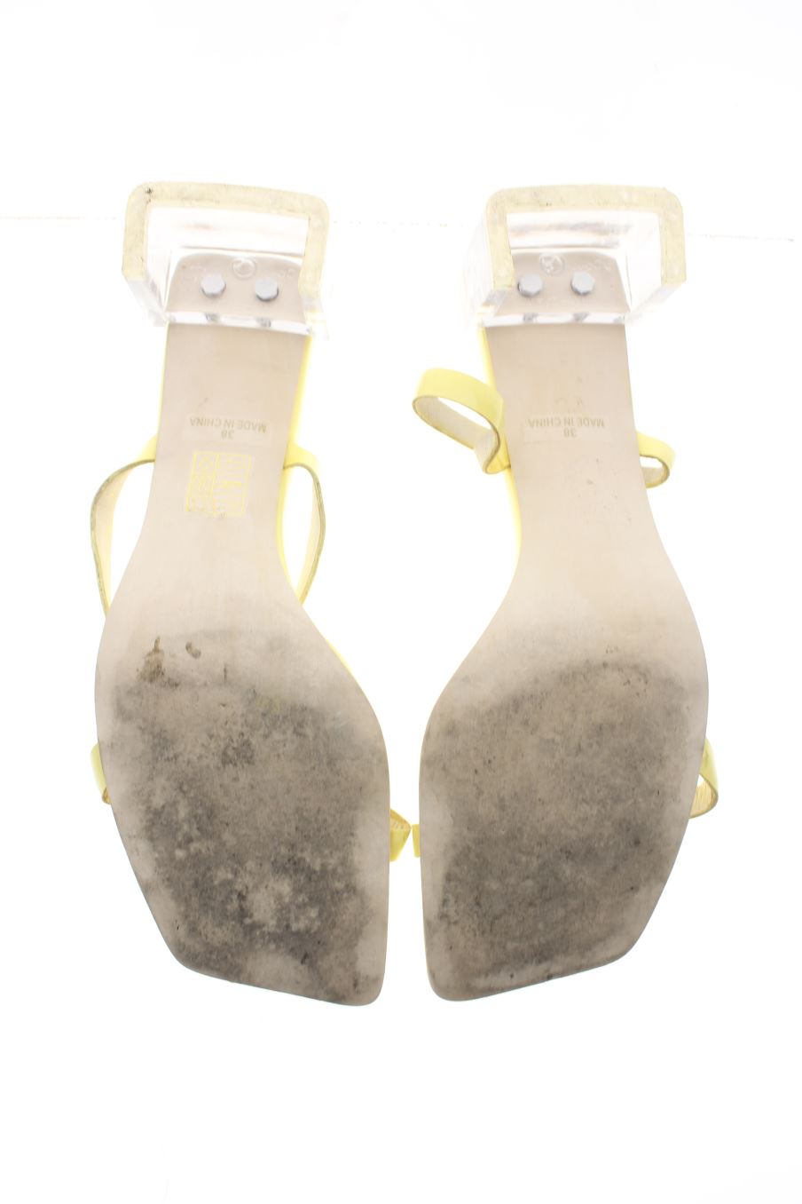 Sandalias tacon de Jeffrey Campbell de la talla 38, de color amarillo de