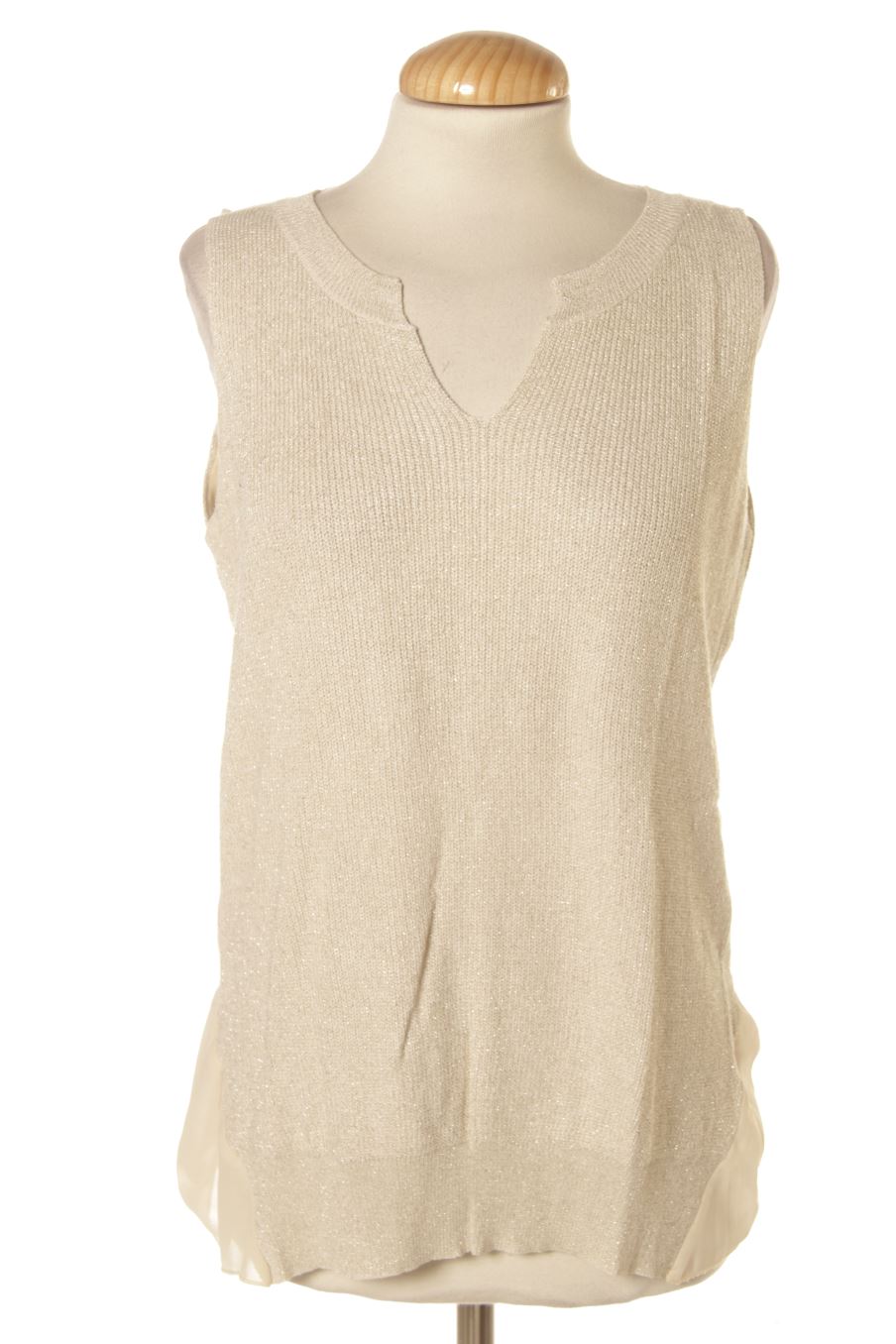 Pull Julie de la taille M, de couleur beige