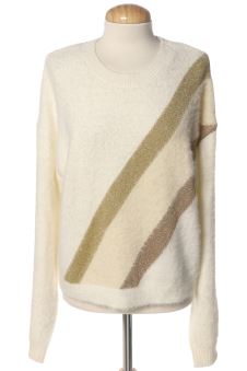 Maglione M Pieces