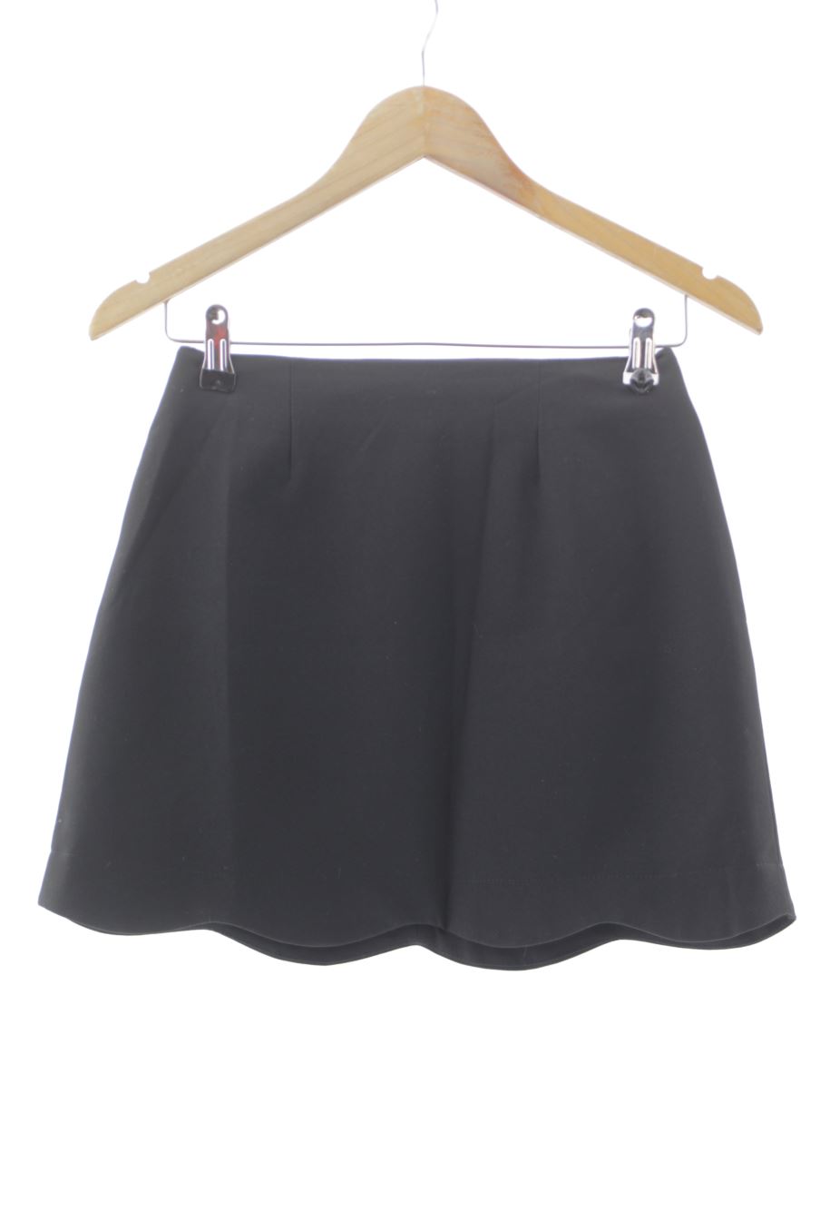 Jupe Sinequanone de la taille S, de couleur noir