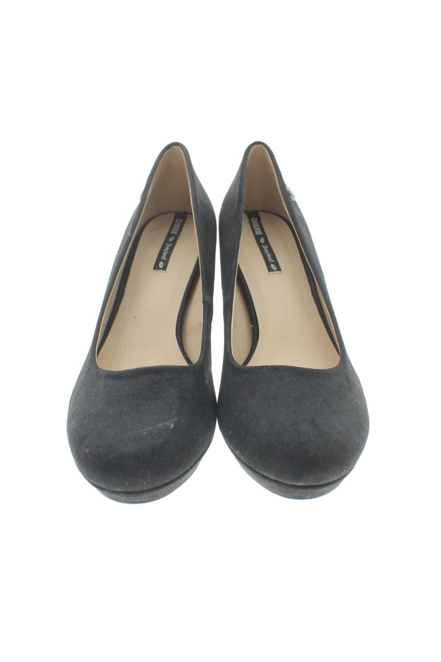 Zapatos de tacon de CHIKA 10 de la talla 38, de color negro de