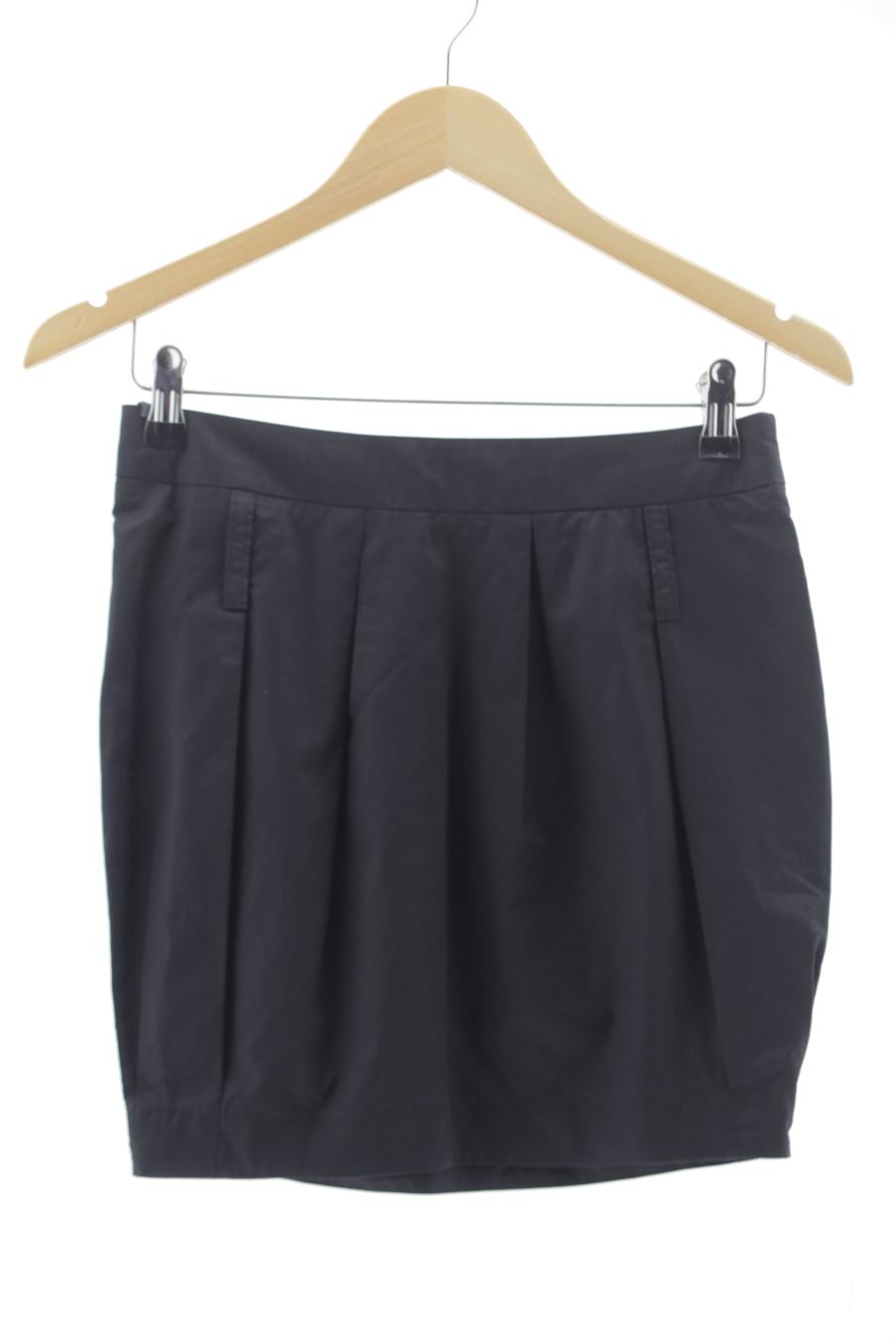 Jupe Benetton de la taille 36, de couleur noir