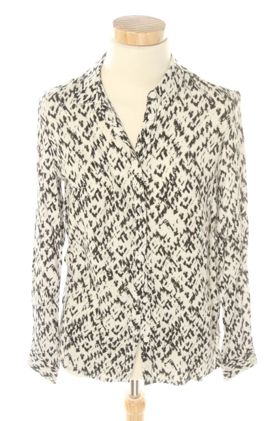 Chemise H&M de la taille 32, de couleur noir