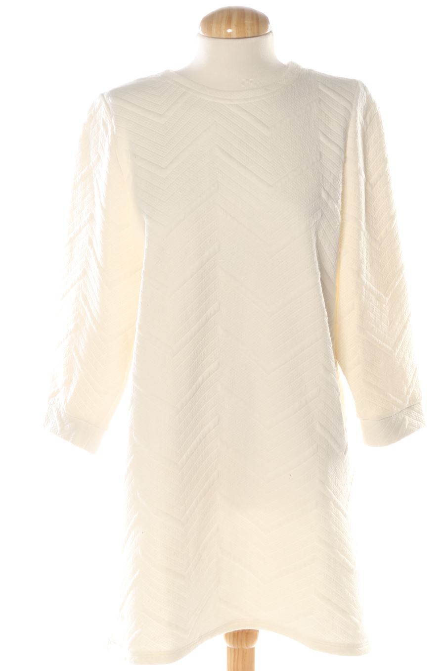 Robe casual Zara de la taille M, de couleur blanc