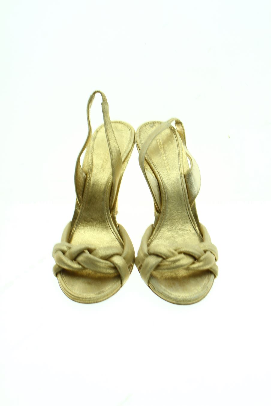 Sandalias tacon de BCBGMAXAZRIA de la talla 36, de color dorado de