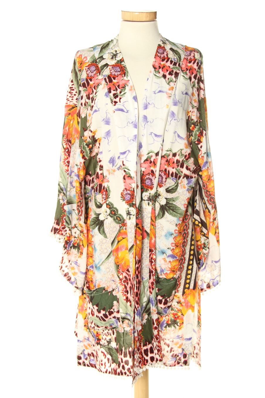 Kimono de Jaase de la talla XS, de color flores